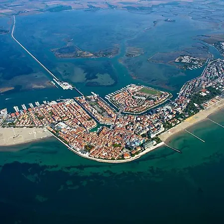 아파트 Beach